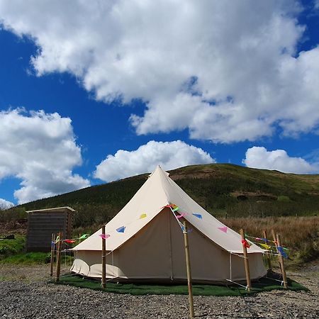 Hotel Calon Y Goedwig Glamping Llandovery Esterno foto