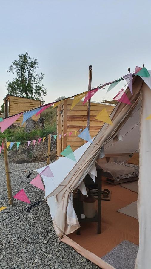 Hotel Calon Y Goedwig Glamping Llandovery Esterno foto