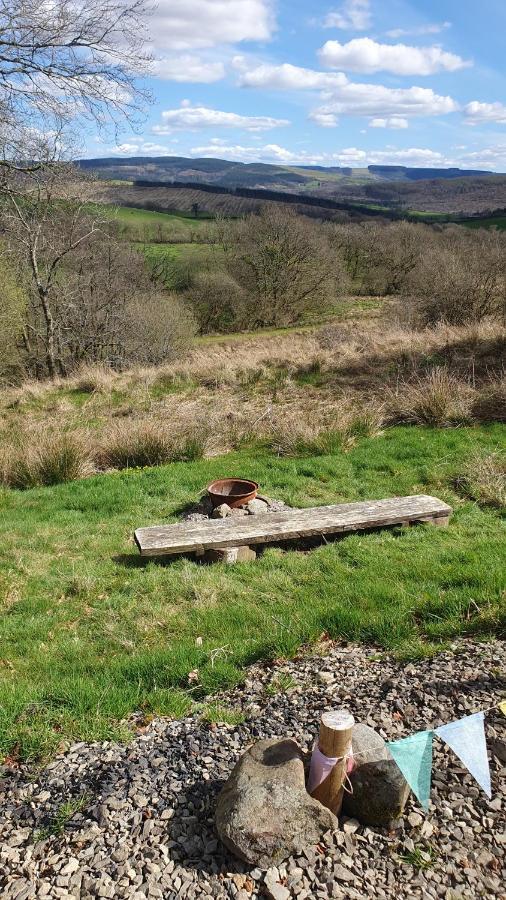 Hotel Calon Y Goedwig Glamping Llandovery Esterno foto