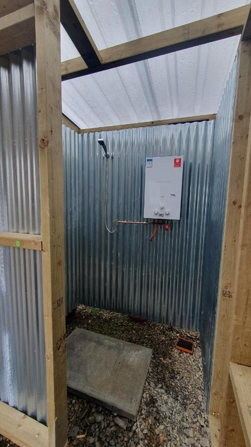Hotel Calon Y Goedwig Glamping Llandovery Esterno foto