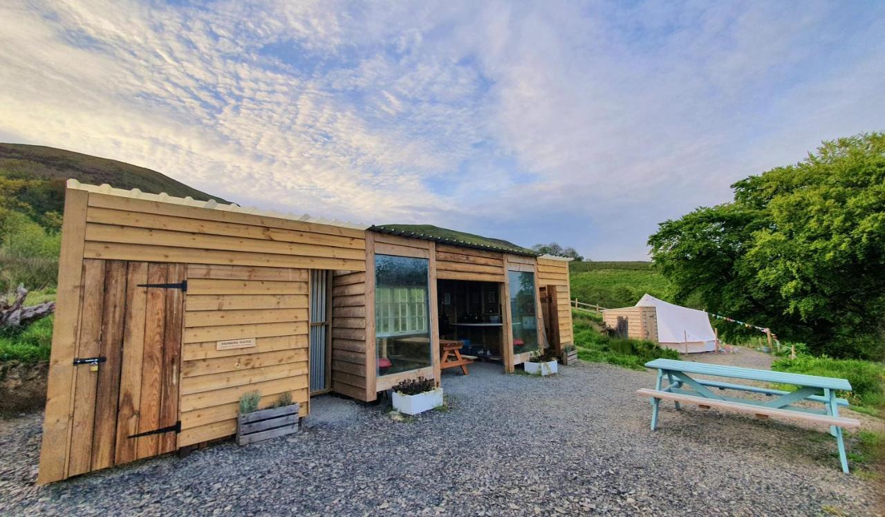 Hotel Calon Y Goedwig Glamping Llandovery Esterno foto